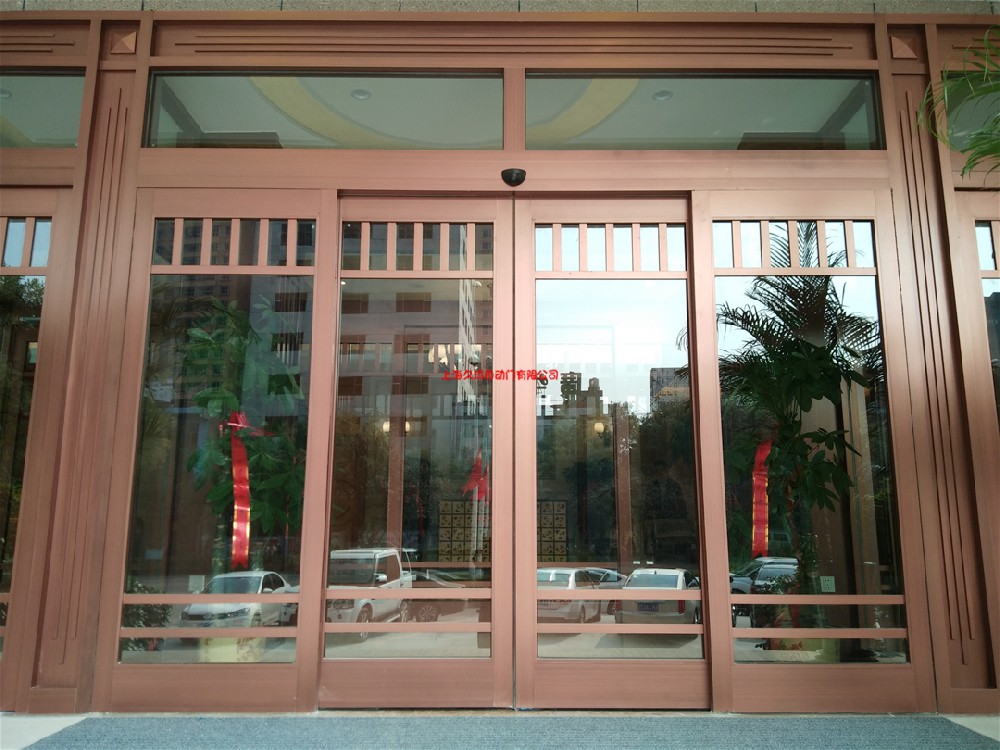 自动感应门